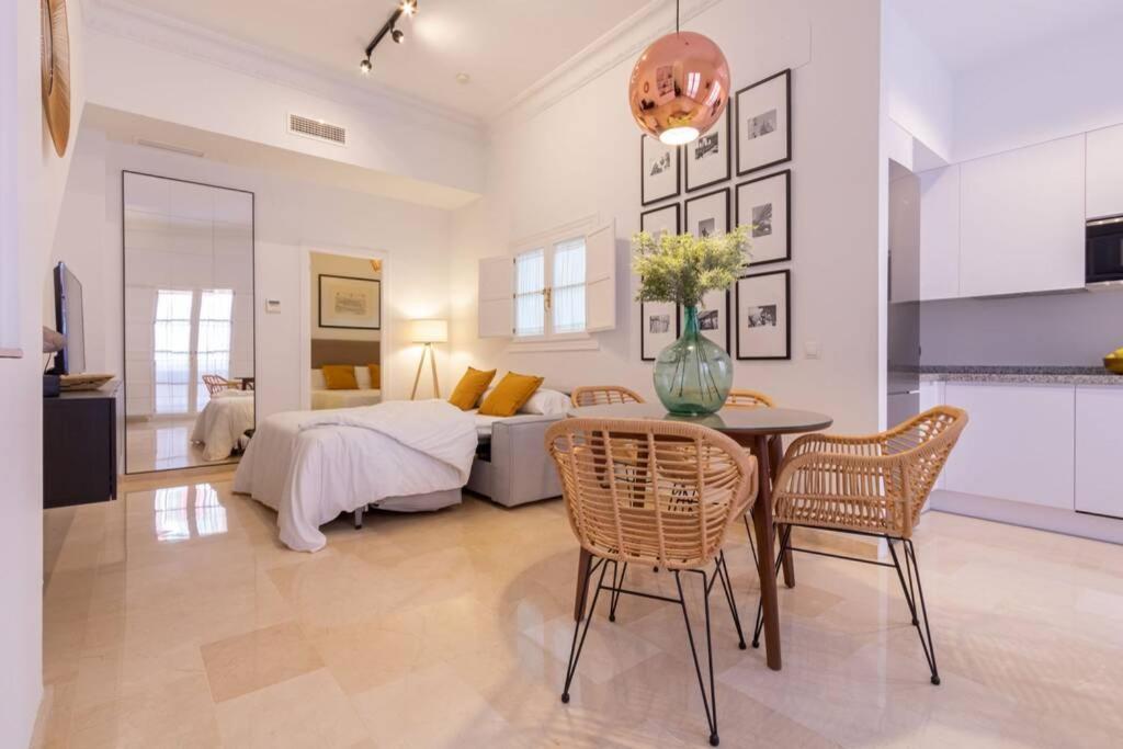 Mumu Luxury Suite Lirio Seville Luaran gambar