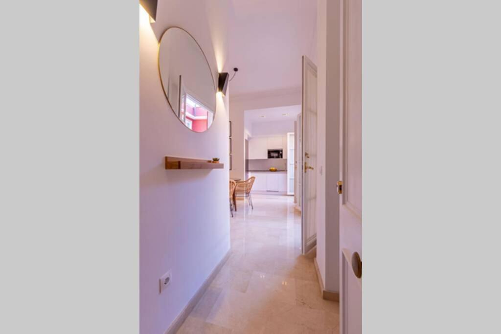 Mumu Luxury Suite Lirio Seville Luaran gambar