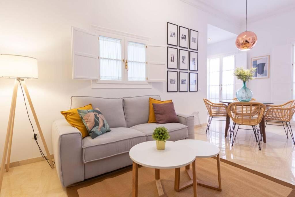 Mumu Luxury Suite Lirio Seville Luaran gambar