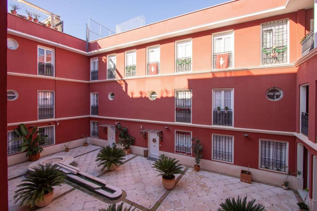 Mumu Luxury Suite Lirio Seville Luaran gambar
