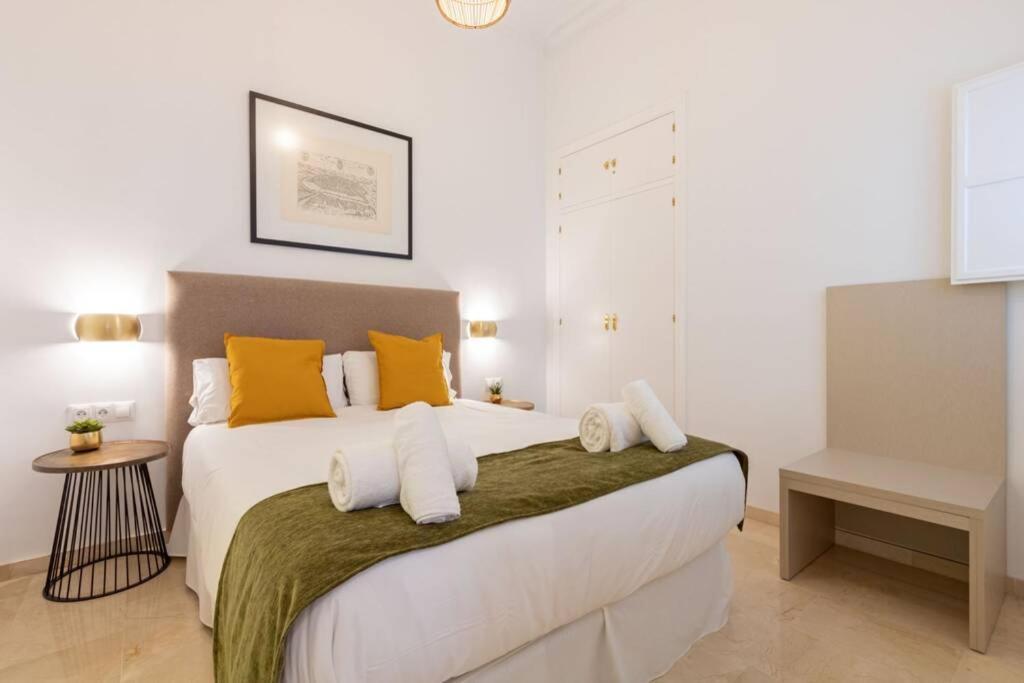 Mumu Luxury Suite Lirio Seville Luaran gambar
